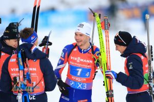 Les Francais s'imposent sur le relais en biathlon d'Hochfilzen