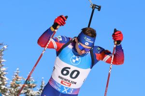 Les Francais s'imposent sur le relais en biathlon d'Hochfilzen